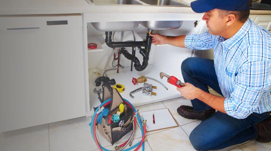 Expert burst pipe repair services in Hyannis, NE